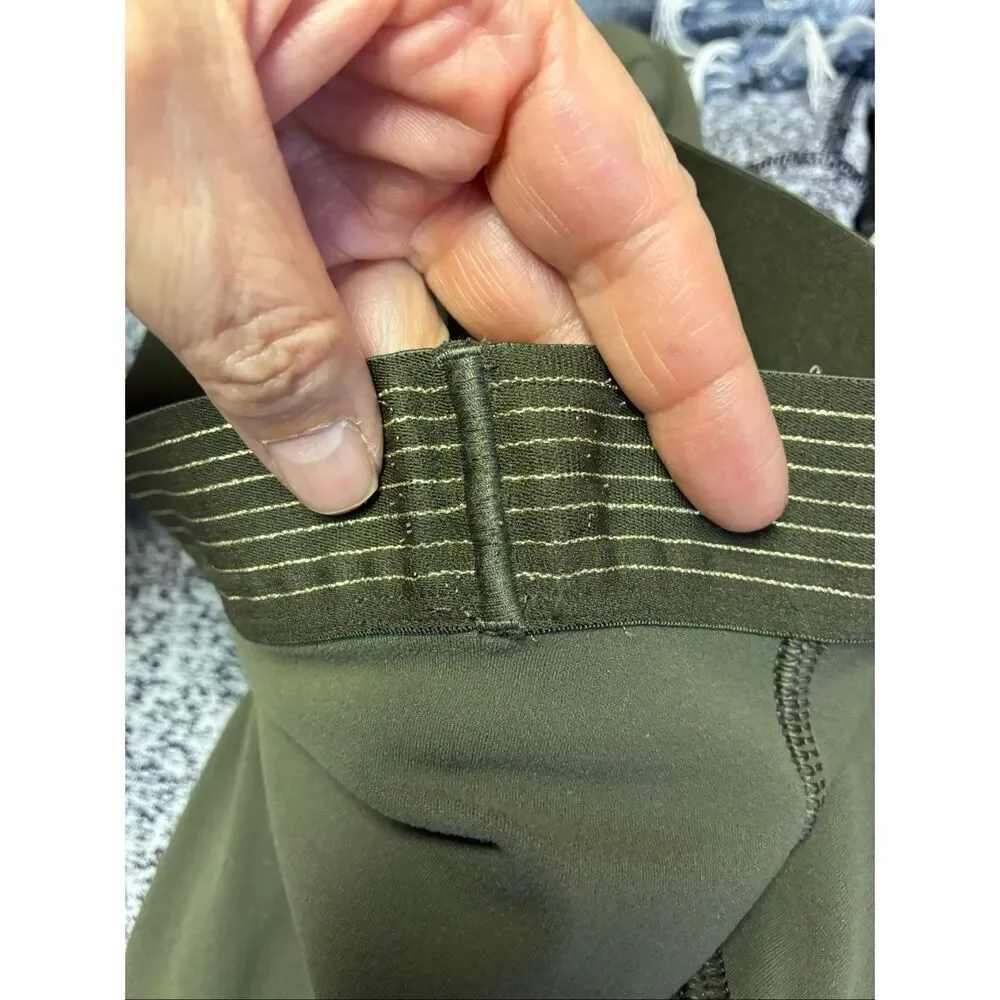 Lululemon Principal Dancer Tight in Armory and Gold Size 4